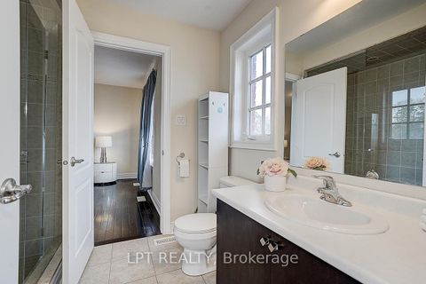 Photo 26 at 116 Dunlop Street, Crosby, Richmond Hill