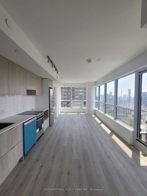 Photo 6 at 4602 - 395 Bloor Street E, North St. James Town, Toronto