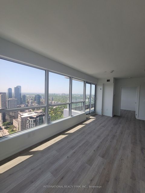 Photo 12 at 4602 - 395 Bloor Street E, North St. James Town, Toronto