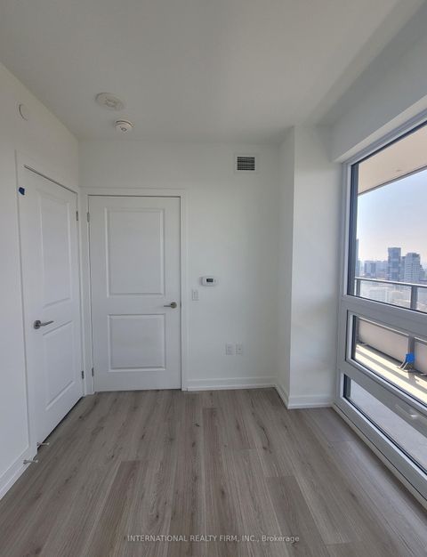 Photo 15 at 4602 - 395 Bloor Street E, North St. James Town, Toronto