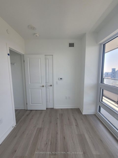 Photo 16 at 4602 - 395 Bloor Street E, North St. James Town, Toronto