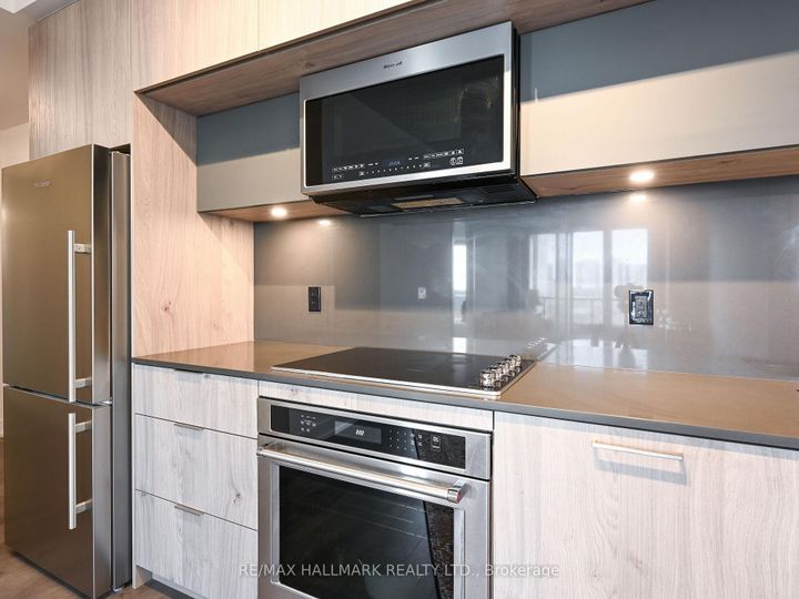 Photo 12 at 1730 - 25 Adra Grado Way, Bayview Village, Toronto