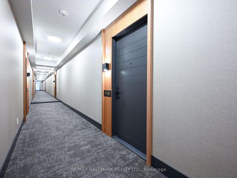 Photo 3 at 1730 - 25 Adra Grado Way, Bayview Village, Toronto