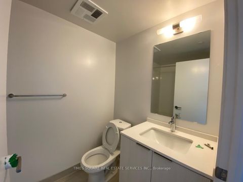 Photo 3 at 1008 - 11 Wellesley Street W, Bay Street Corridor, Toronto