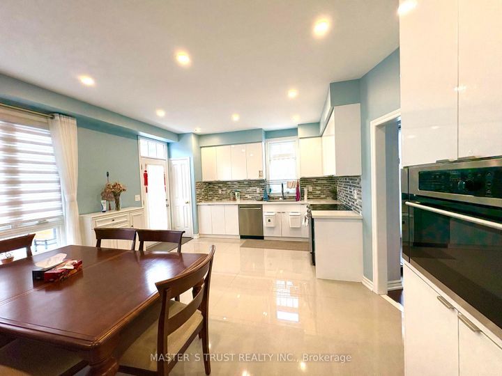 Photo 4 at 55 Russell Hill Road, Berczy, Markham