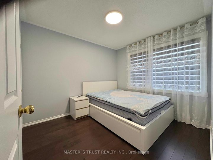 Photo 10 at 55 Russell Hill Road, Berczy, Markham