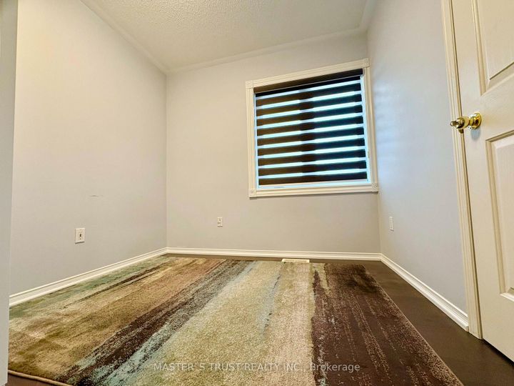 Photo 11 at 55 Russell Hill Road, Berczy, Markham