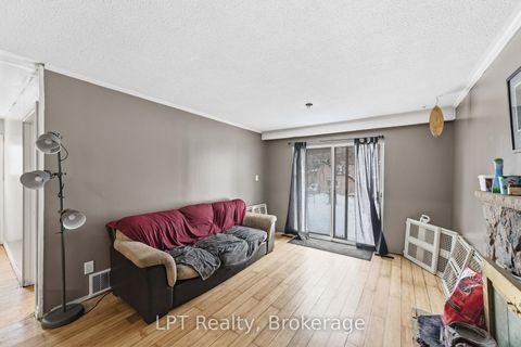 Photo 7 at 7 Briarbluff Avenue, West Hill, Toronto