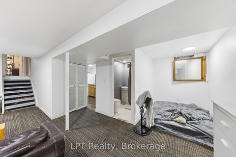 Photo 15 at 7 Briarbluff Avenue, West Hill, Toronto