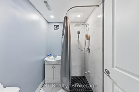 Photo 17 at 7 Briarbluff Avenue, West Hill, Toronto