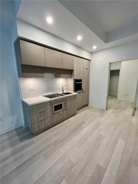 Photo 1 at 308 - 39 Roehampton Avenue, Mount Pleasant West, Toronto