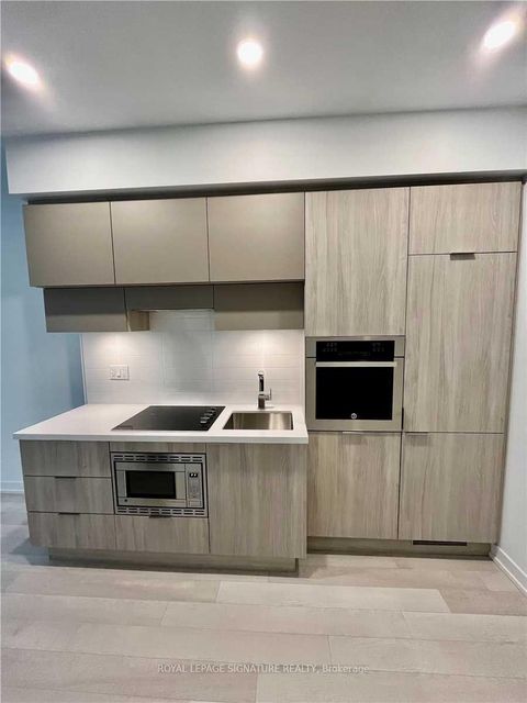 Photo 2 at 308 - 39 Roehampton Avenue, Mount Pleasant West, Toronto