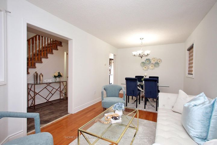 Photo 7 at 125 Bighorn Crescent, Wellington, Brampton