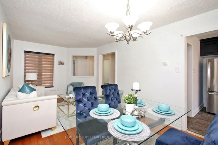 Photo 9 at 125 Bighorn Crescent, Wellington, Brampton