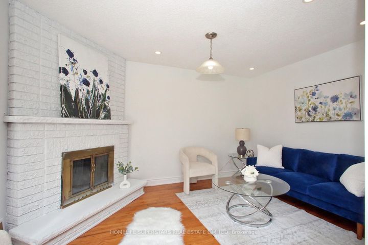 Photo 16 at 125 Bighorn Crescent, Wellington, Brampton