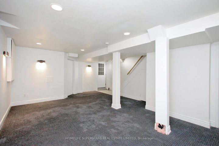 Photo 29 at 125 Bighorn Crescent, Wellington, Brampton