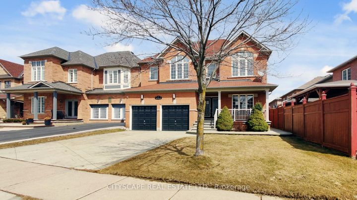 Photo 1 at 7 Yellow Avens Boulevard, Wellington, Brampton