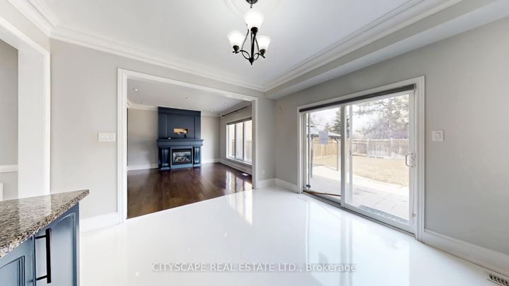 Photo 11 at 7 Yellow Avens Boulevard, Wellington, Brampton