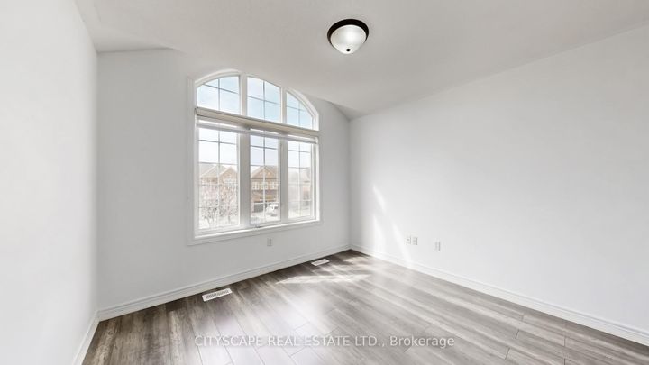 Photo 25 at 7 Yellow Avens Boulevard, Wellington, Brampton