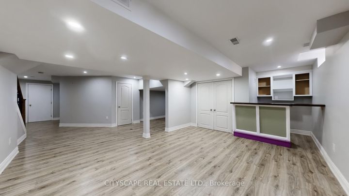 Photo 33 at 7 Yellow Avens Boulevard, Wellington, Brampton