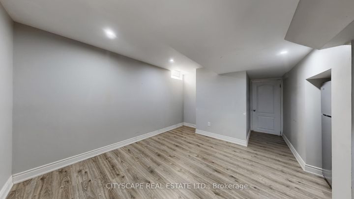 Photo 37 at 7 Yellow Avens Boulevard, Wellington, Brampton