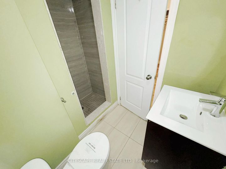 Photo 44 at 7 Yellow Avens Boulevard, Wellington, Brampton