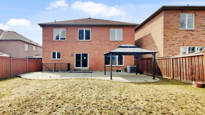 Photo 45 at 7 Yellow Avens Boulevard, Wellington, Brampton