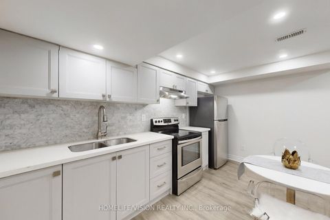 Photo 33 at 2 Prestwick Avenue, Maple, Vaughan