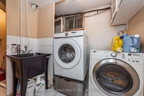 Photo 30 at 7258 Vernor Drive, Malton, Mississauga