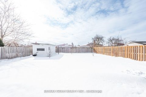 Photo 35 at 7258 Vernor Drive, Malton, Mississauga