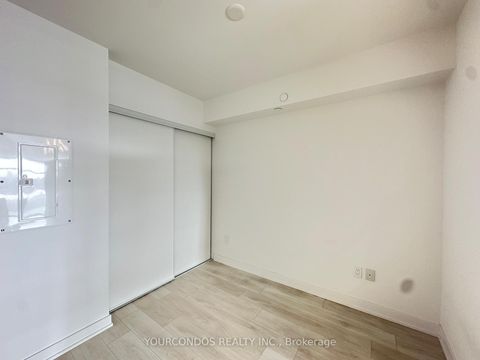 Photo 12 at 508 - 8 TIPPETT Road, Clanton Park, Toronto