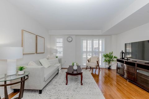 Photo 4 at 91 Aquatic Ballet Path, Windfields, Oshawa