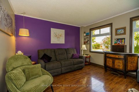 Photo 4 at 114 Elizabeth Street, Ardagh, Barrie