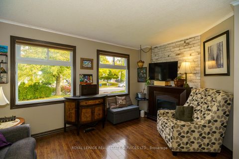 Photo 7 at 114 Elizabeth Street, Ardagh, Barrie