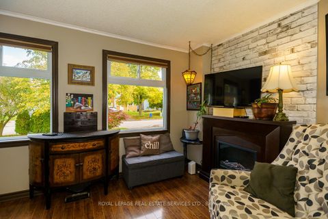 Photo 8 at 114 Elizabeth Street, Ardagh, Barrie