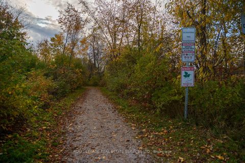 Photo 34 at 114 Elizabeth Street, Ardagh, Barrie