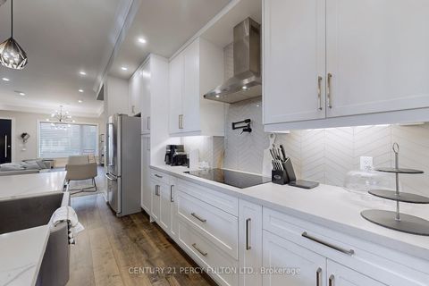 Photo 17 at 84 Wiley Avenue, East York, Toronto