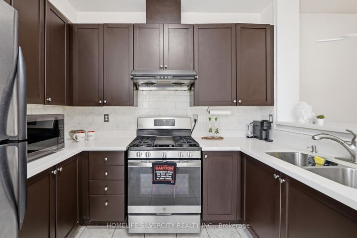 Photo 24 at 86 Silent Pond Crescent, Madoc, Brampton