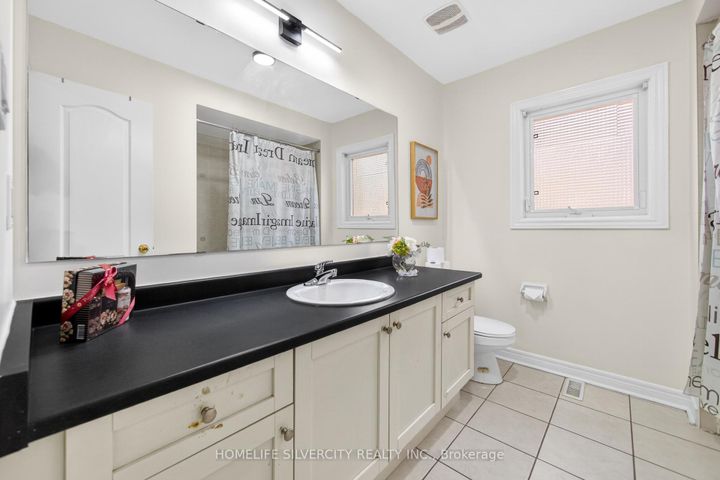 Photo 42 at 86 Silent Pond Crescent, Madoc, Brampton