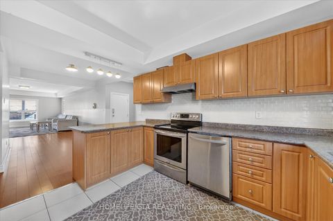 Photo 17 at 368 Pine Avenue, Vanier, Oshawa