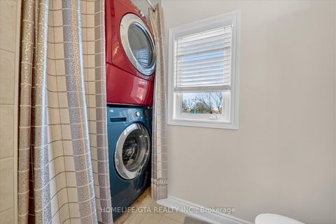 Photo 21 at 368 Pine Avenue, Vanier, Oshawa