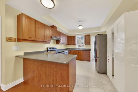 Photo 27 at 368 Pine Avenue, Vanier, Oshawa