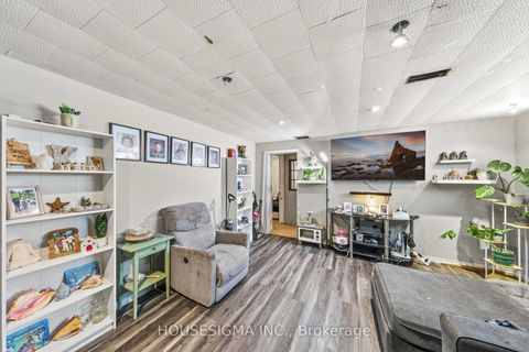 Photo 22 at 127 Kitchener Road, West Hill, Toronto