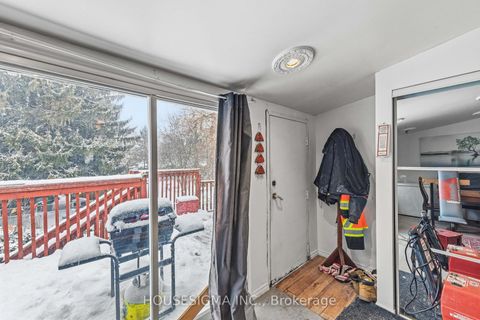 Photo 30 at 127 Kitchener Road, West Hill, Toronto