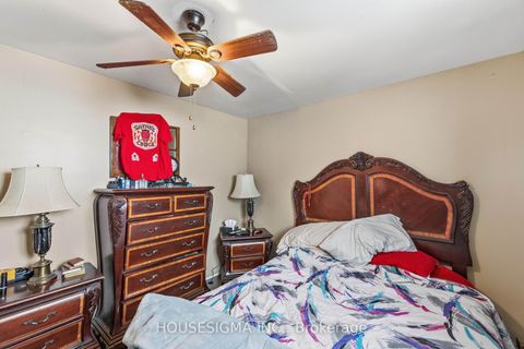 Photo 35 at 127 Kitchener Road, West Hill, Toronto