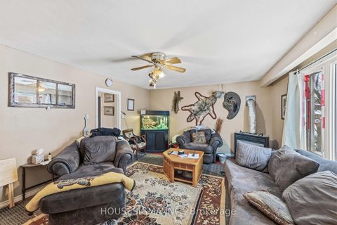 Photo 37 at 127 Kitchener Road, West Hill, Toronto