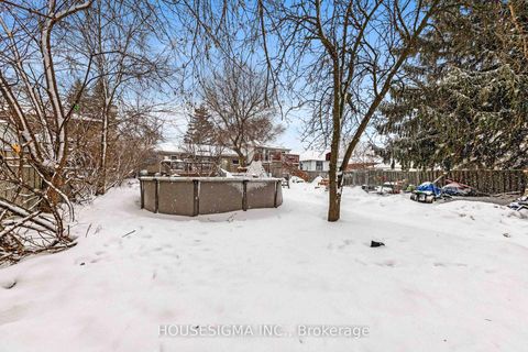 Photo 43 at 127 Kitchener Road, West Hill, Toronto