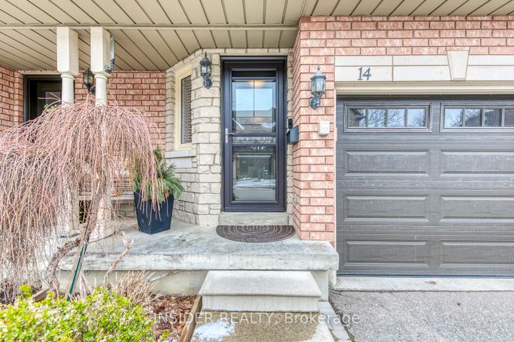Photo 1 at 14 - 455 Apache Court, Hurontario, Mississauga