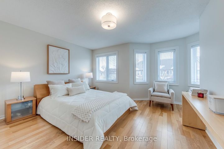 Photo 25 at 14 - 455 Apache Court, Hurontario, Mississauga