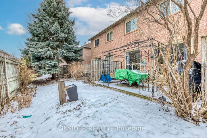 Photo 47 at 14 - 455 Apache Court, Hurontario, Mississauga